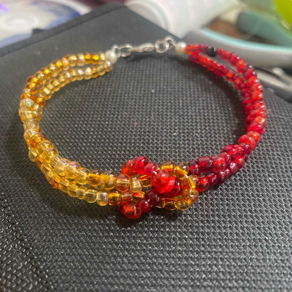 Beaded bracelet